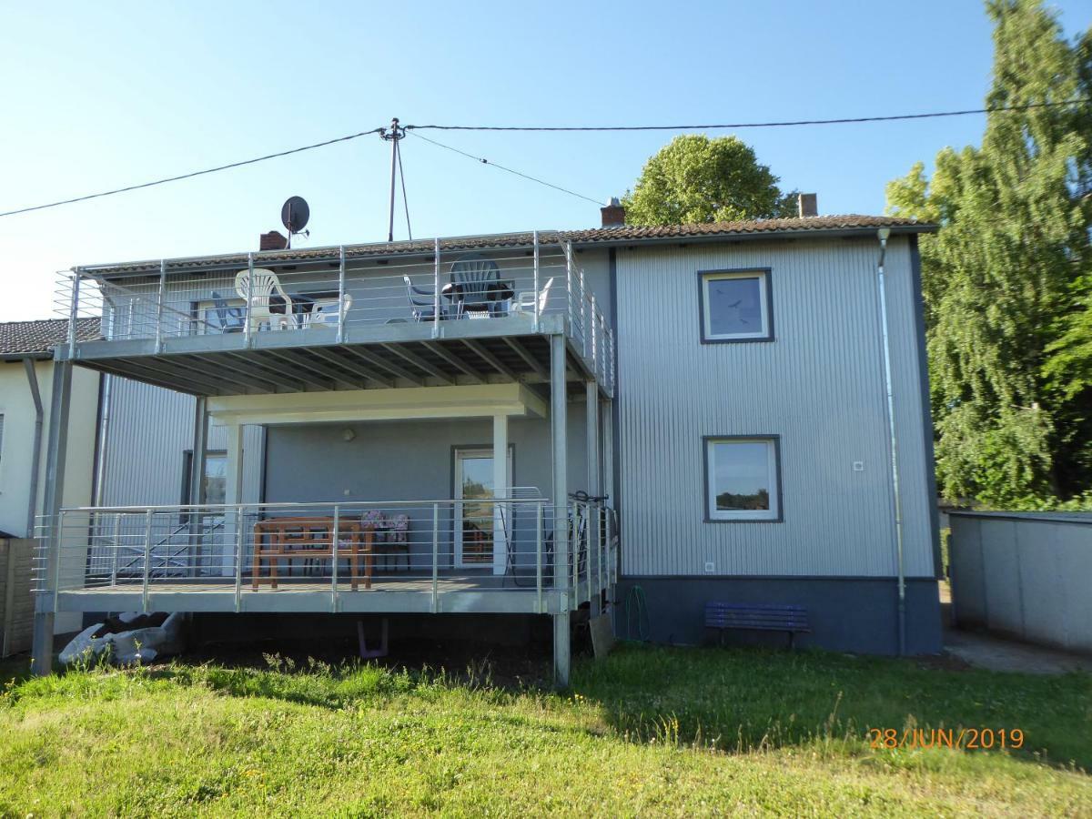 "Baerenhaus" Ferienwohnung Püttlingen Eksteriør billede